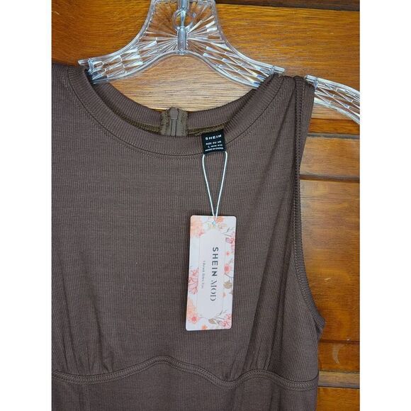 NWT Shein mod Solid Loose High Waist Wide Leg Crewneck Sleeveless Jumpsuit Size - Picture 7 of 9